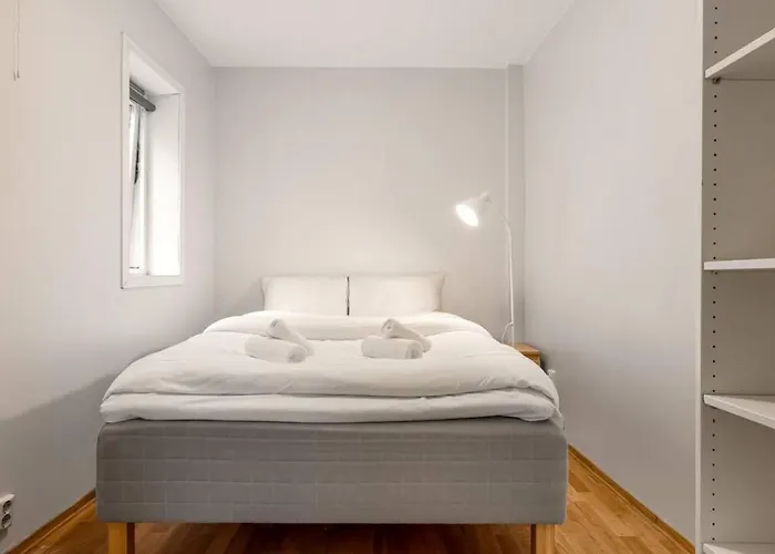 Dinbnb I Cozy Vibe In Idyllic Surroundings דירה *