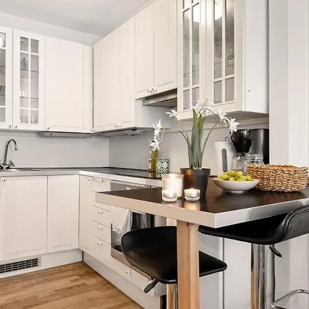 Dinbnb I Cozy Vibe In Idyllic Surroundings برغن